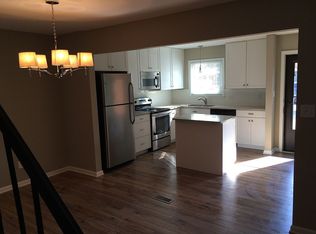 44 Terrace Ct, Carmel, IN