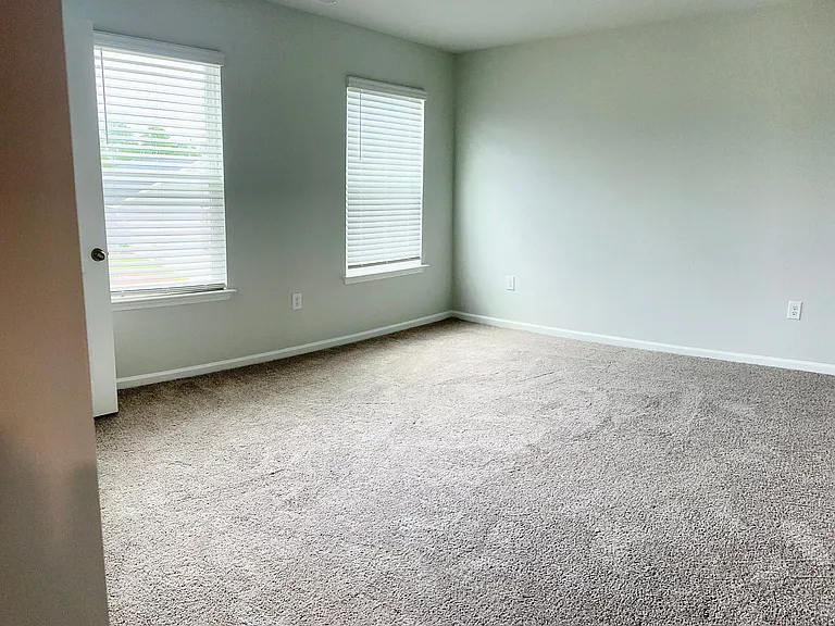 1872 Villena Dr — Photo 17