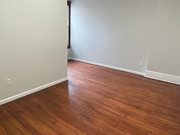 5th image of 3421 Price Ave #3