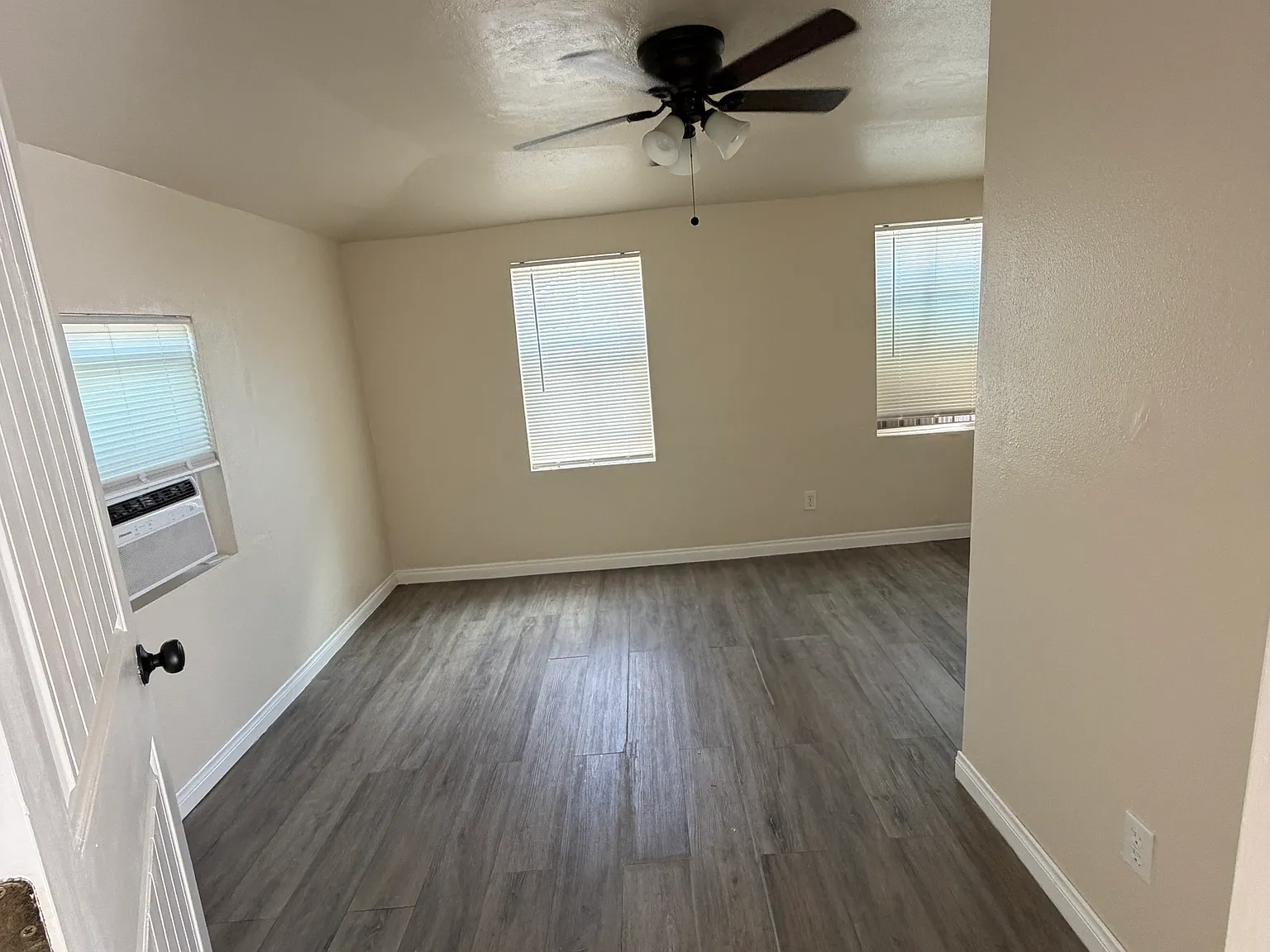 Valley View Ave, Whittier — Photo 4