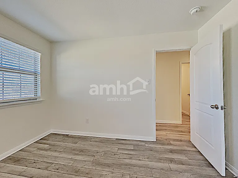 310 Garrett Ct — Photo 21