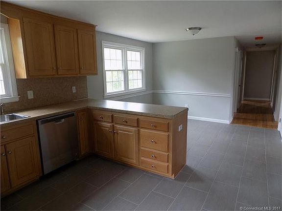 New Kitchen with SS Applian...