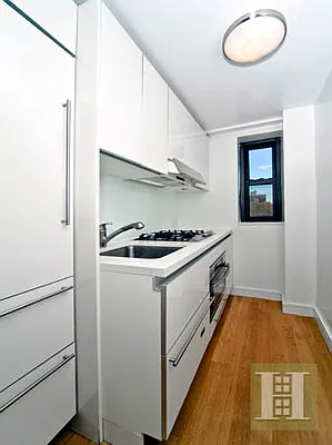 Rented by Halstead Real Estate | media 18