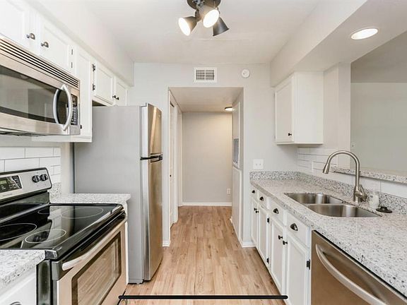 2nd image of 14600 Fonmeadow Dr APT 203