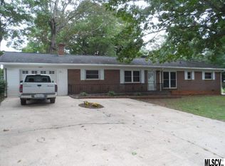 1341 26th St SW, Hickory, NC 28602