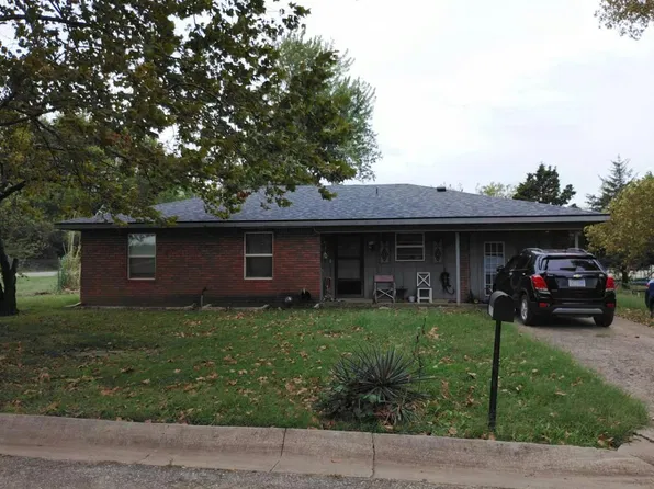 319 Cayuga St, Quapaw, OK 74363