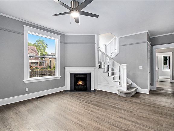 3rd image of 102 Marquette Ave