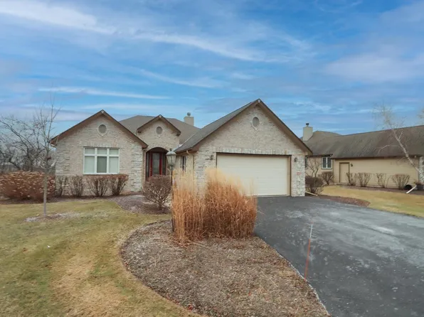 141 Palmer PLACE, Lake Geneva, WI 53147