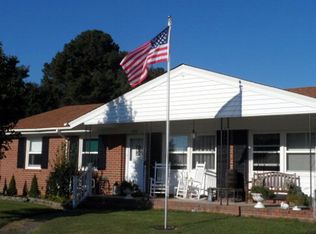 314 W York Dr, Emporia, VA 23847
