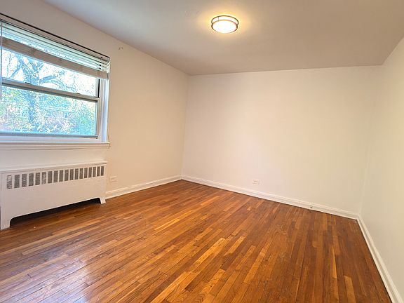 5th image of 19410 37th Ave Floor 2