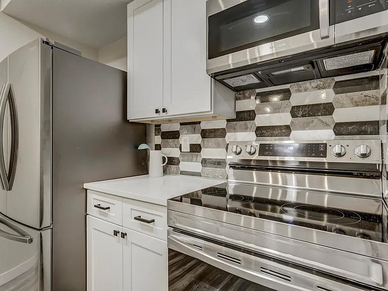 4925 Pike Rd #2 — Photo 8