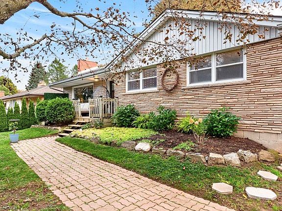 3rd image of 58 Hatton Dr