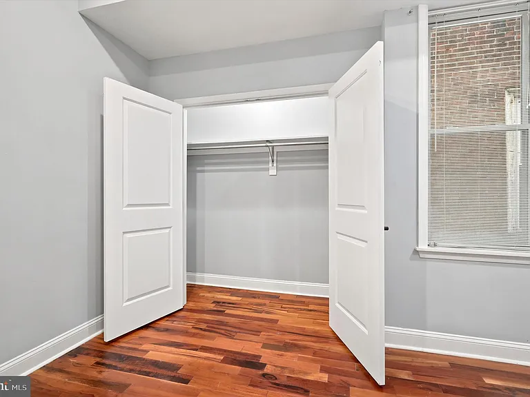 3220 W Diamond St #2 — Photo 11