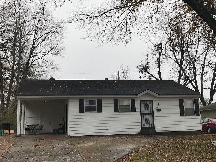 1st image of 1812 Parnassus St