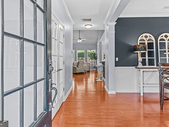 3rd image of 7525 Brookstone Cir