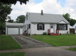 143 Newton Rd, Rochester, NY 14626