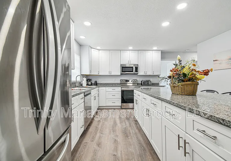 380 Jeru Blvd #5 — Photo 10