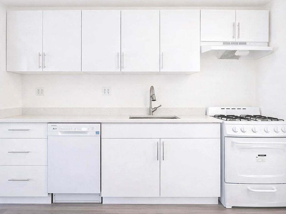 2nd image of 339 E 81st St APT 2A