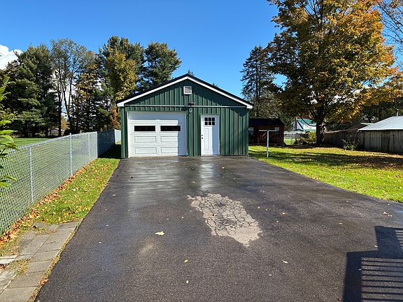 5th image of 5390 Mead Rd
