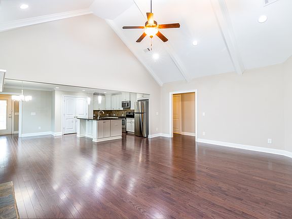 2nd image of 2171 Addison Way