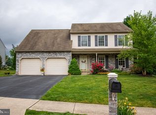665 Apple Tree Ln, Mount Wolf, PA 17347