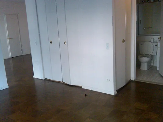 Rented by Realty Operations Group | media 1