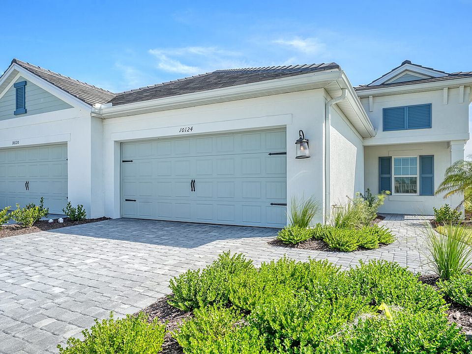 1st image of 10124 Lake Wales Cir