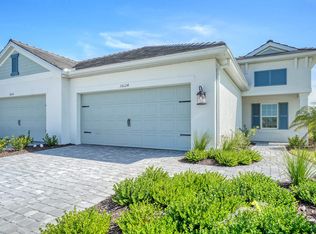 10124 Lake Wales Cir, Sarasota, FL 34241