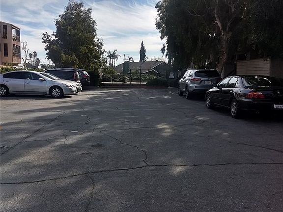 4th image of 14074 Van Nuys Blvd APT 1