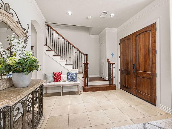 4th image of 5 Schwab Ln