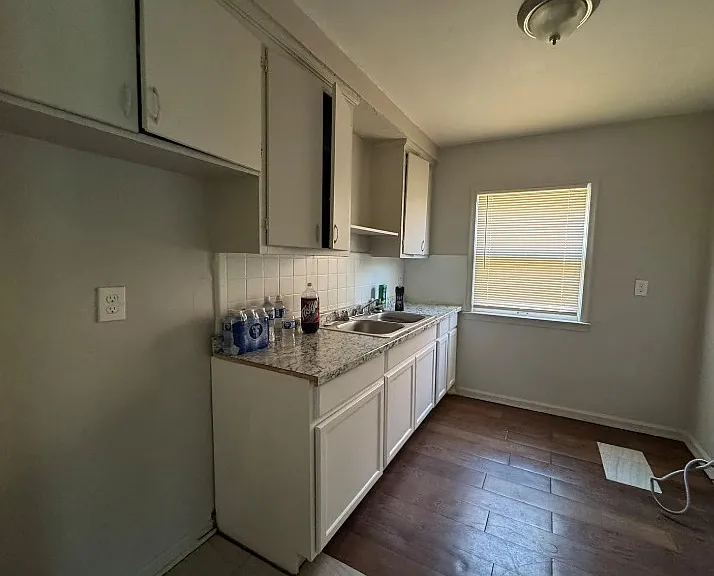 18457 Hoover St — Photo 5