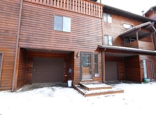 16935 Park Place St APT 2, Eagle River, AK 99577