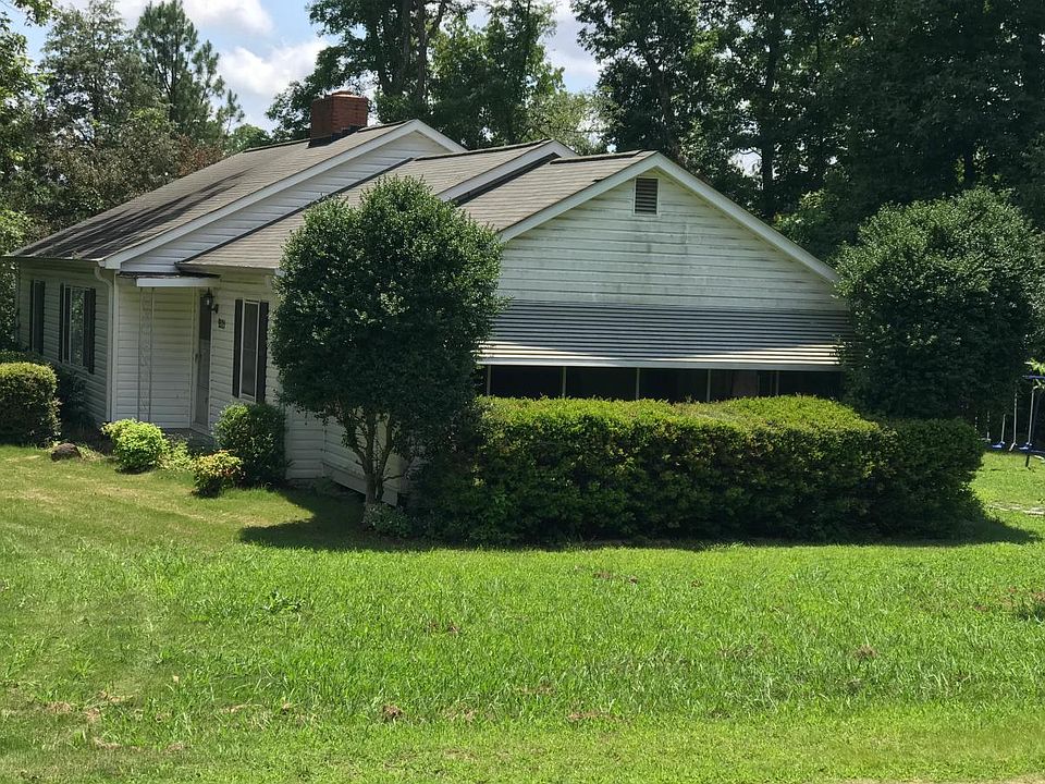 2nd image of 9321 Mallard Creek Rd