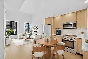 499 President Street, #908