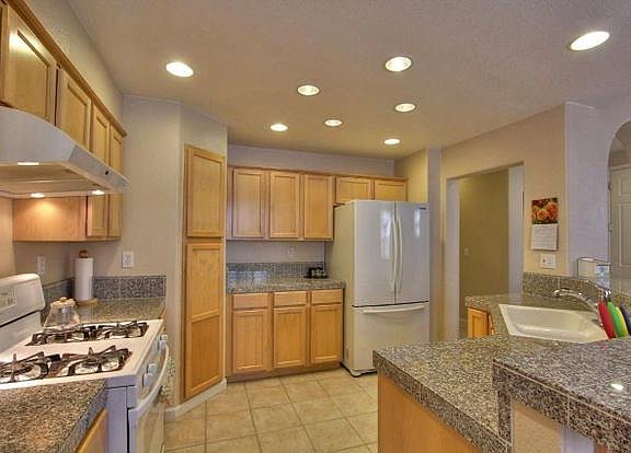 4th image of 897 Chagall Ct