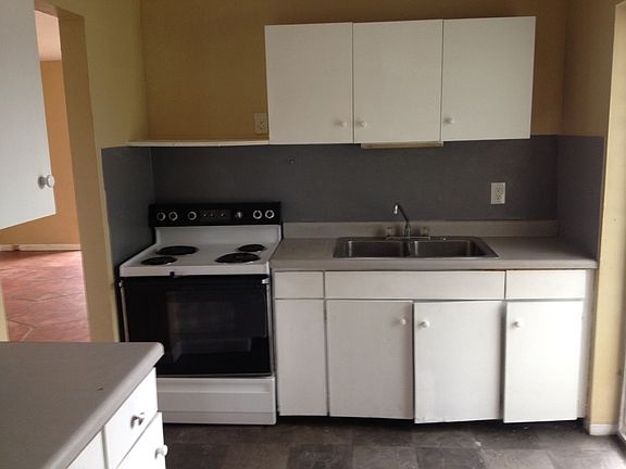 2nd image of 1515 SW 9th St