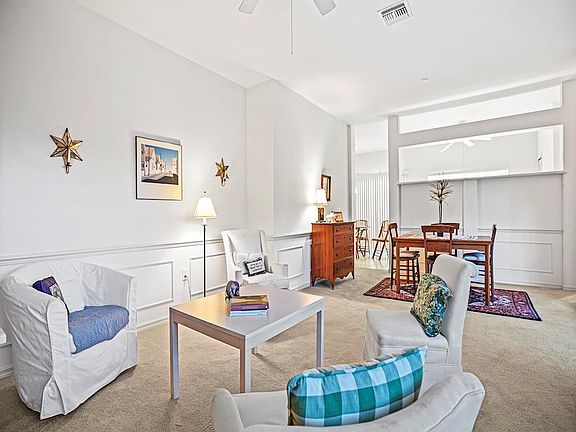 4th image of 604 Centre Ct SW Unit 18-D-1