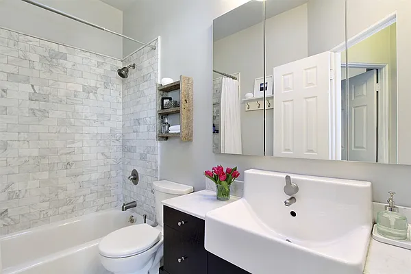 Sold by Corcoran | media 23