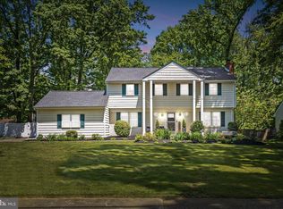 34 Exeter Rd, East Windsor, NJ 08520