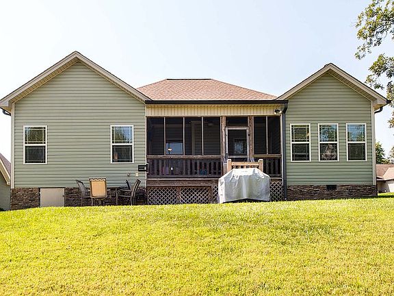 2nd image of 3413 Willow Lake Cir