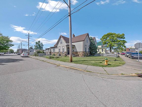 3rd image of 2200 W Virginia St