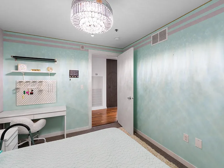 740 Portland Ave #1517 — Photo 24