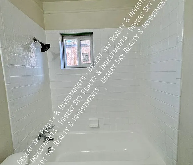 2030 Chilton Dr — Photo 28