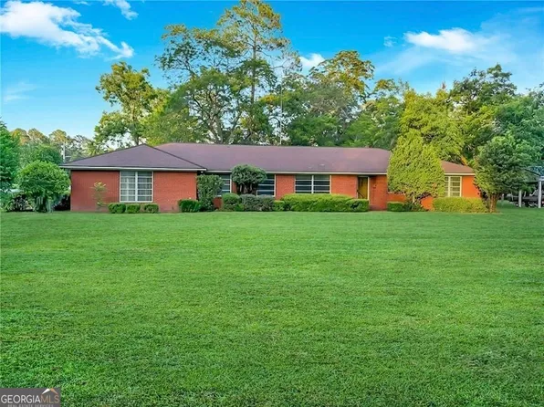 801 S Gordon Ave, Adel, GA 31620