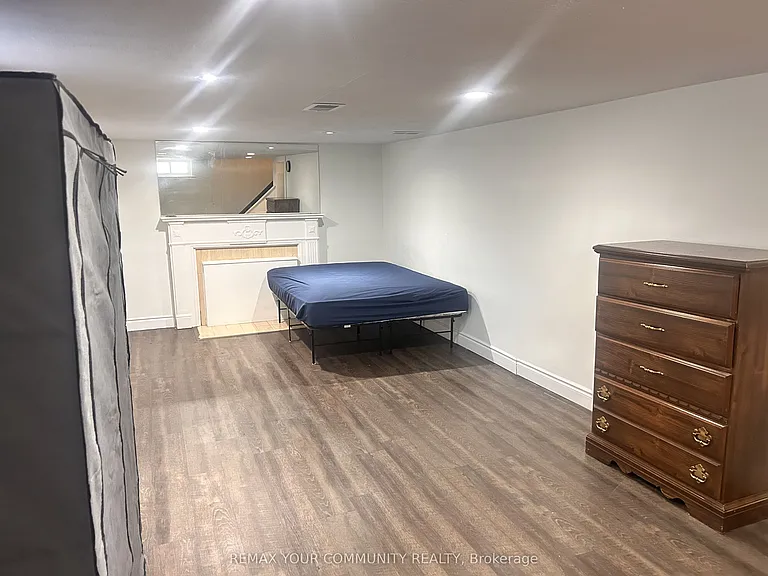 420 Elmwood Ave — Photo 3
