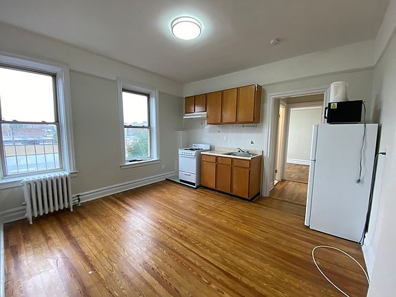 2nd image of 48-53 45th St #D7