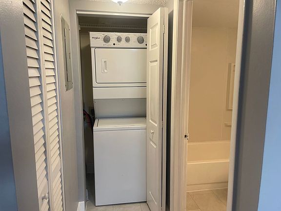 4th image of 748 NW 103rd Ter #101