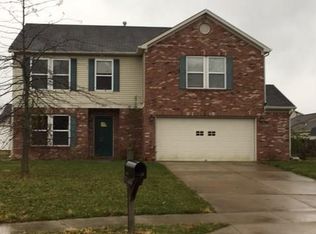 1993 Breakwater Dr, Greenfield, IN 46140