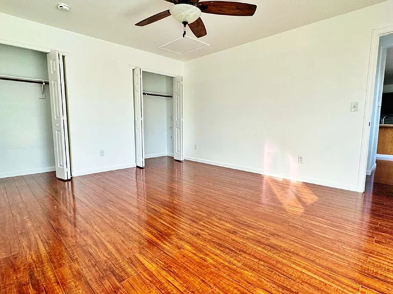 18723 E Utah Cir — Photo 7