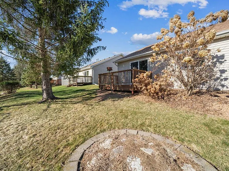 1913 Eastridge Ct — Photo 17